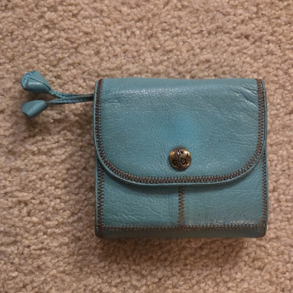 Lucky Brand Leather Women's Wallet - Picture 1 of 7